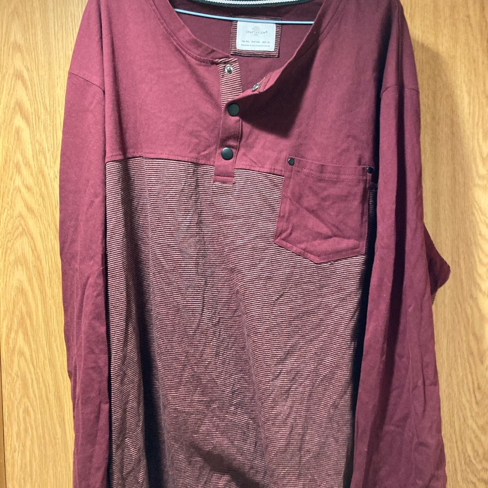 Mens long sleeve quarter button never worn